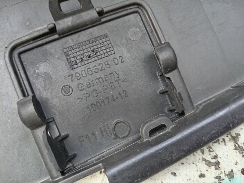 BMW 5 F11 ESTATE M-SPORT 2010-2013 REAR BUMPER PDC GENUINE 5112 7906327