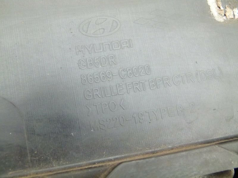 HYUNDAI i20 GB 5-DOOR 2014-17 FRONT BUMPER GRILL RADIATOR PDC 86569-C8020