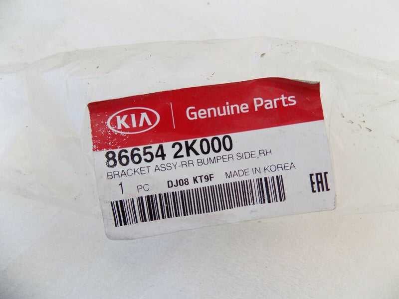 KIA SOUL 2011-2013 REAR BUMPER RIGHT SIDE BRACKET HOLDER 86654-2K000 /S56-14