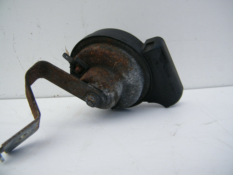MERCEDES W212 E-Class 2010-15 SIGNALHORN GENUINE HORN SOUND HIGH TONE 0065425120