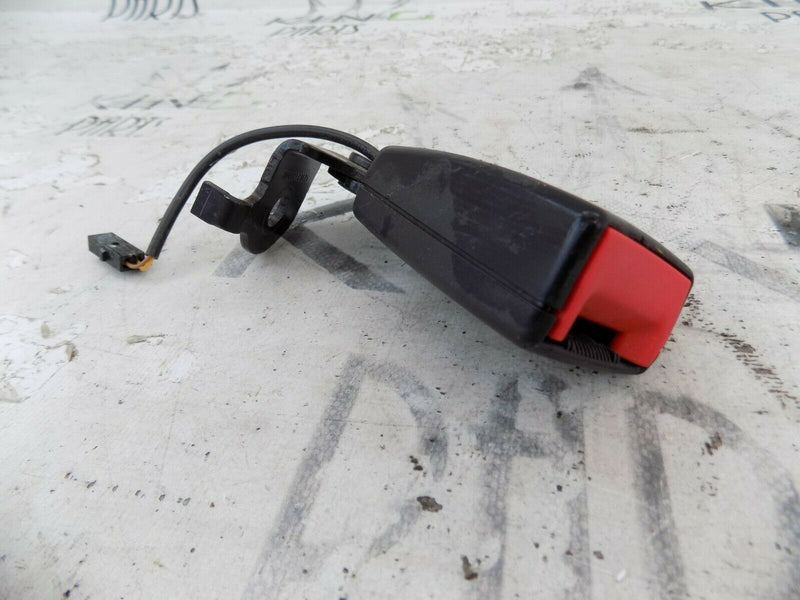 VOLKSWAGEN UP 2011-2016  LEFT NEAR SIDE  REAR BELT BUCKLE 1S0857739AQVZ