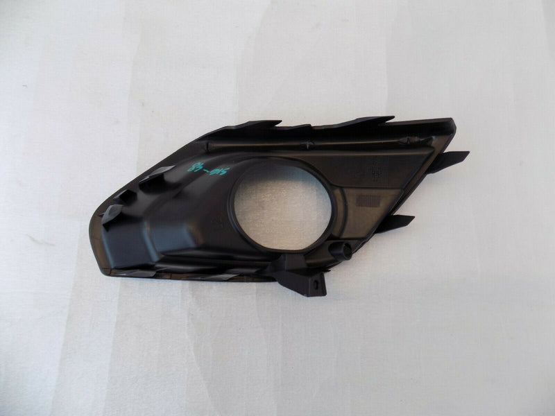 VAUXHALL CORSA E 2015-2019 LEFT FRONT BUMPER GRILLE TRIM BEZEL 13450673 /S16-48