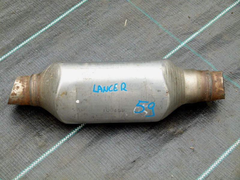 MITSUBISHI LANCER EVO X 2010 2.0 PETROL EXHAUST CENTRE MUFFLER BOX Z30-05