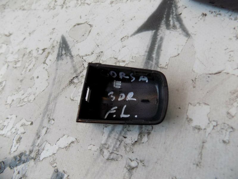 VAUXHALL CORSA E 2014-2019 FRONT LEFT DOOR 3DR EXTERIOR HANDLE IN BLACK