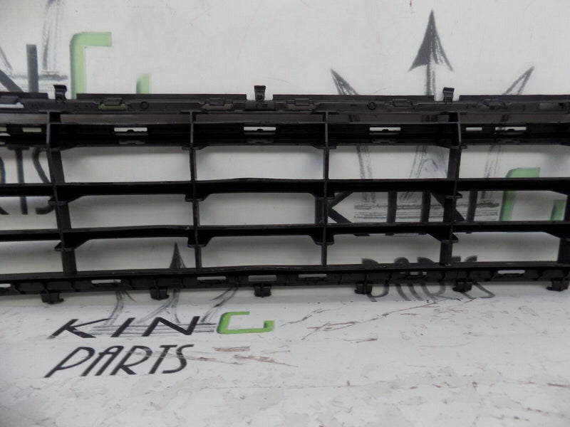 VOLKSWAGEN GOLF MK7 2017-2019 FRONT BUMPER CENTRE GRILL 5G0853677L