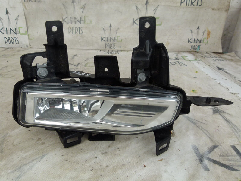 NISSAN QASHQAI J11 2013-17 RIGHT FOG LIGHT BRACKET GENUINE 26910HV00A