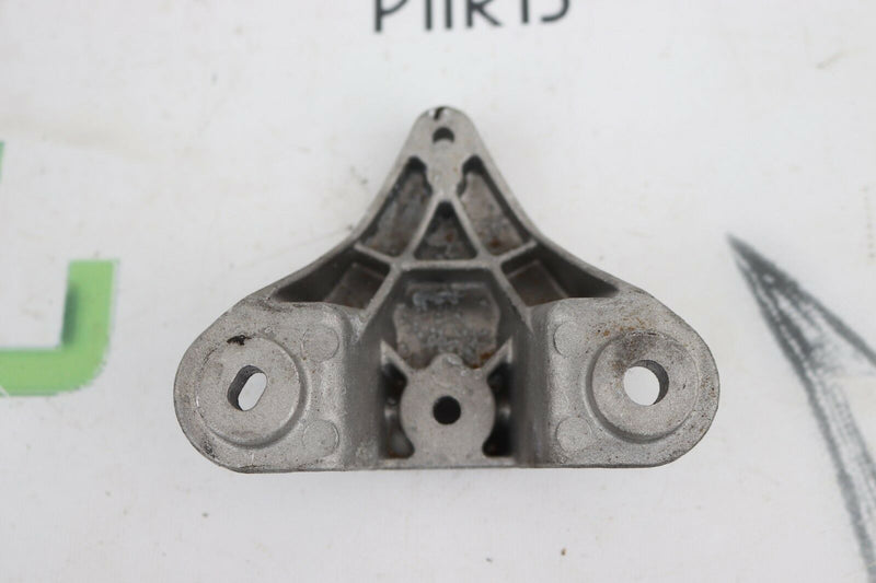 BMW X6 E71 2008-2013 RHD STEERING COLUMN SUPPORT BRACKET 7137353