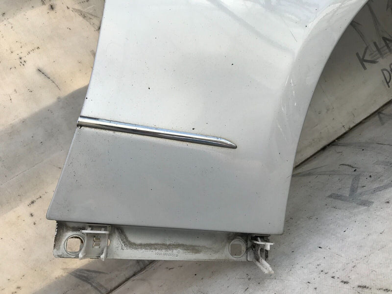 MERCEDES W212 Elegance 2009-16 FRONT FENDER WING PANEL RIGHT DRIVER SIDE
