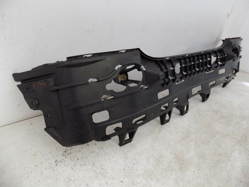 MERCEDES W203 2000-2007 SALOON REAR BUMPER CENTRE MOUNT SUPPORT BRACKET