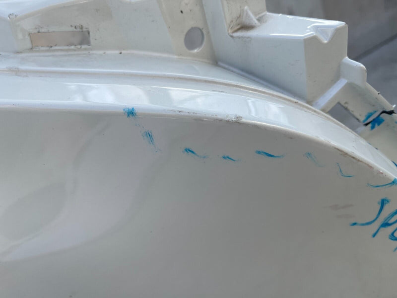 NISSAN LEAF ELECTRIC 2018-ON WHITE FRONT BUMPER GENUINE PDC 62022-5SH0H