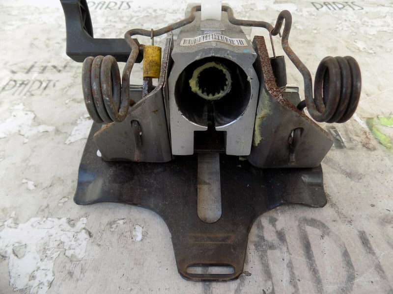 VW UP 2015 RAKE ADJUSTER + UPPER STEERING COLUMN A0038007