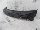 SKODA FABIA 2010-14 VRS WINDSHIELD WIPER COVER WITH HEATED NOZZLES 5J1819403