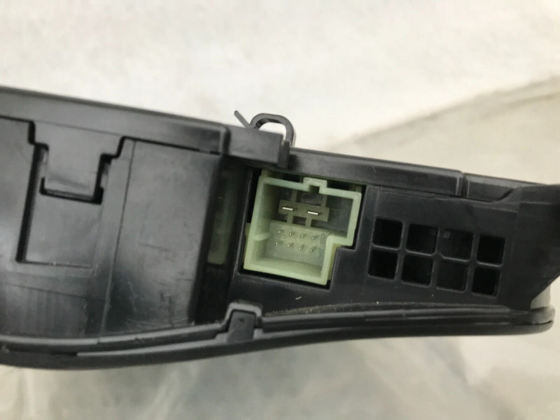 MERCEDES GLC X253 2016-21 FRONT INTERIOR ROOF READING LIGHT GENUINE A0009008407