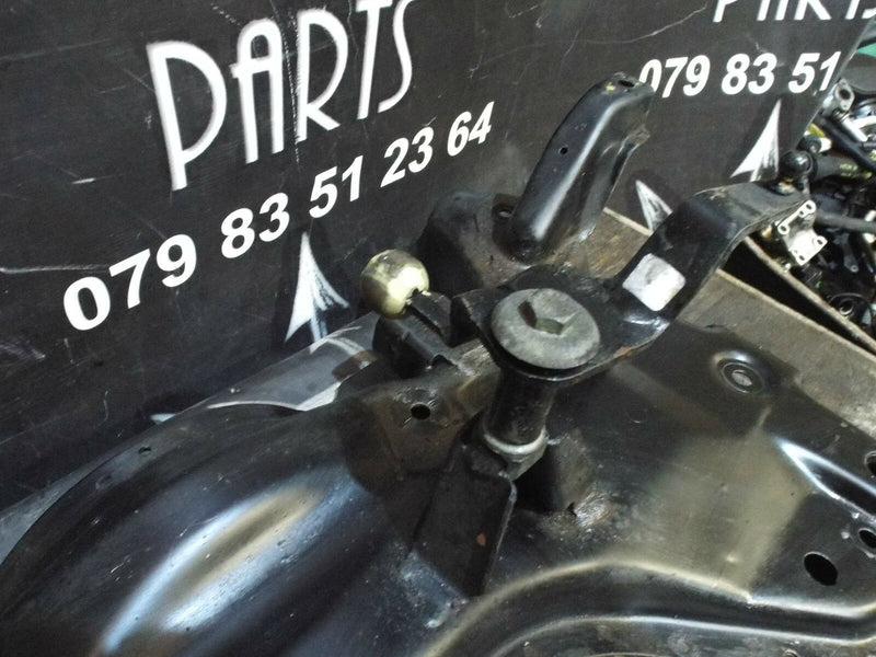 PEUGEOT 206 FRONT SUBFRAME BEAM SUB FRAME CHASSIS 1.1 1.4 1.4 HDI