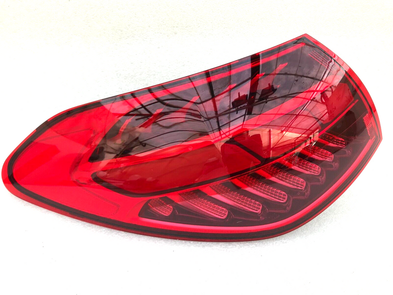 MERCEDES W206 ESTATE 2021-ON *8PIN REAR FENDER LIGHT LEFT SIDE A2069061501