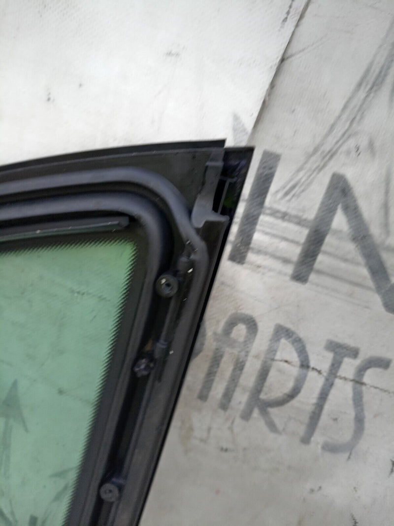 MERCEDES C W205 2014-2018 SALOON REAR LEFT QUARTER WINDOW GLASS A2057300555 #