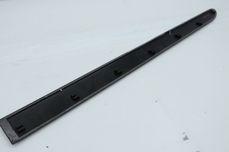 KIA PICANTO 2017 2018 FRONT LEFT DOOR MOULDING GARNISH 87722-G6700 /S25-44