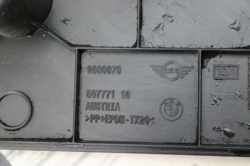 MINI COUNTRYMAN R60 2010-2016 FRONT LEFT BOTTOM  PANEL DOOR STEP 9800079