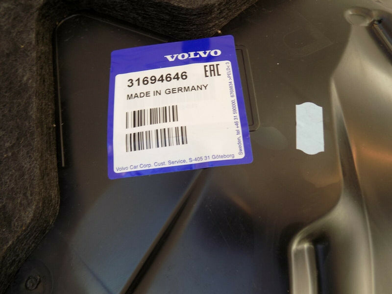 VOLVO XC90 MK2 2015-ON FRONT RIGHT WHEEL INNER ARCH LINER SPLASH GUARD