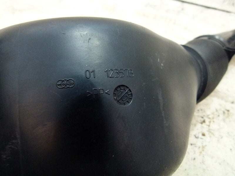 MERCEDES C W204 2007-2011 2.2 CDI INTAKE HOSE PIPE GENUINE A6510903437