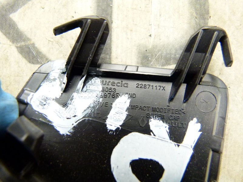 RENAULT CAPTUR 2020-ON REAR RIGHT INTERIOR COVER PLUG 822749976R