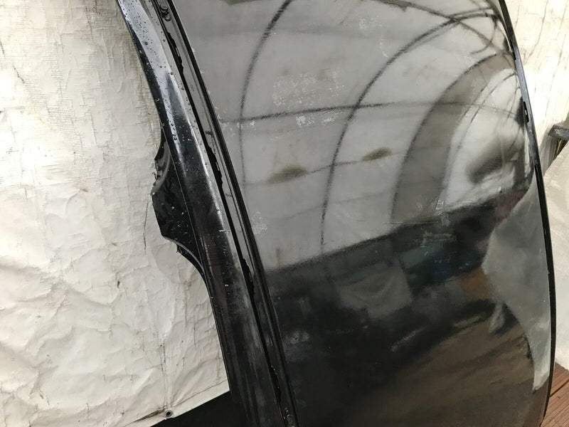 MERCEDES W205 2015-22 ROOF QUARTER PANEL in BLACK CUT OFF PANEL