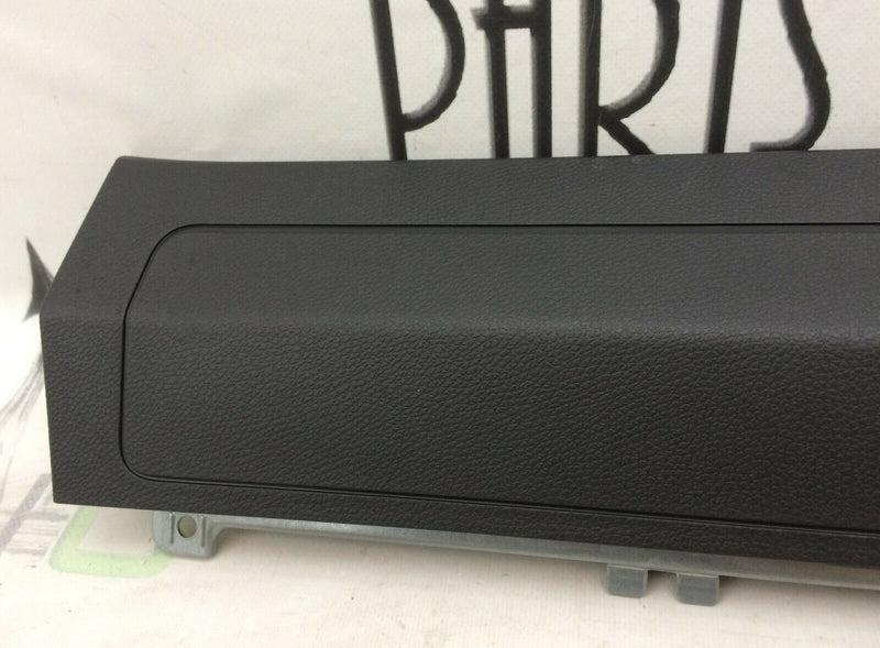 MERCEDES CLA CLASS W117 RIGHT DRIVER SIDE DASHBOARD AIR BAG KNEE A1178600402