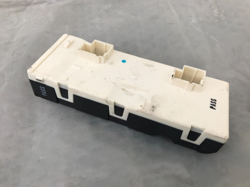 MERCEDES GLC X253 2016-23 SALOON POWER LIFT CONTROL UNIT ECU MODULE A2059007218