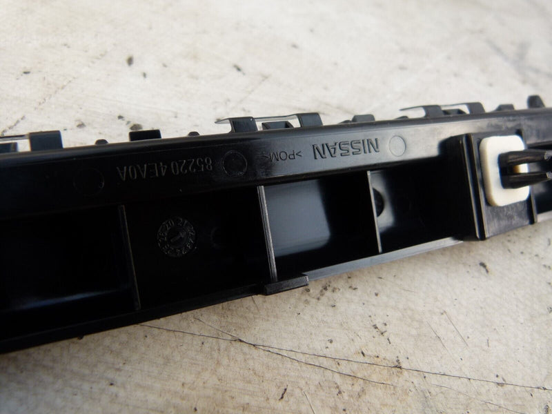 NISSAN QASHQAI J11 2013-17 REAR BUMPER RIGHT BRACKET GENUINE 852204EA0A