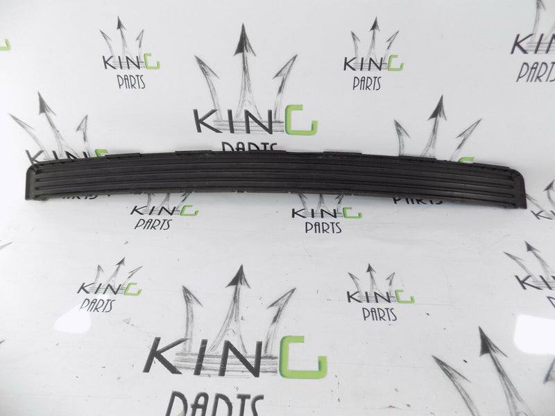 LAND ROVER DISCOVERY 4 2010-2014 TRIM REAR BUMPER PROTECT PLATE TOP PANEL