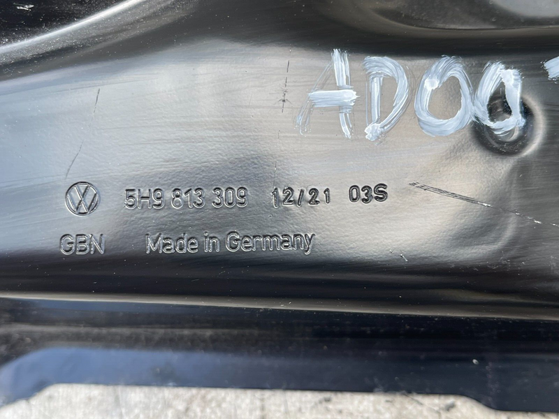 VW GOLF MK8 ESTATE 2019-ON REAR REINFORCEMENT PANEL GENUINE 5H9813309