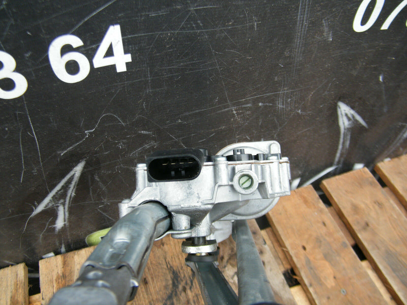 BMW 3 Series E90 E91 2005-2011 GENUINE FRONT WIPER LINKAGE MOTOR WINDSCREEN