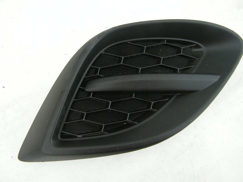 MAZDA 2 TS2 2011 FRONT LEFT P/S N/S FOG LIGHT BLANK TRIM DR62-50C21