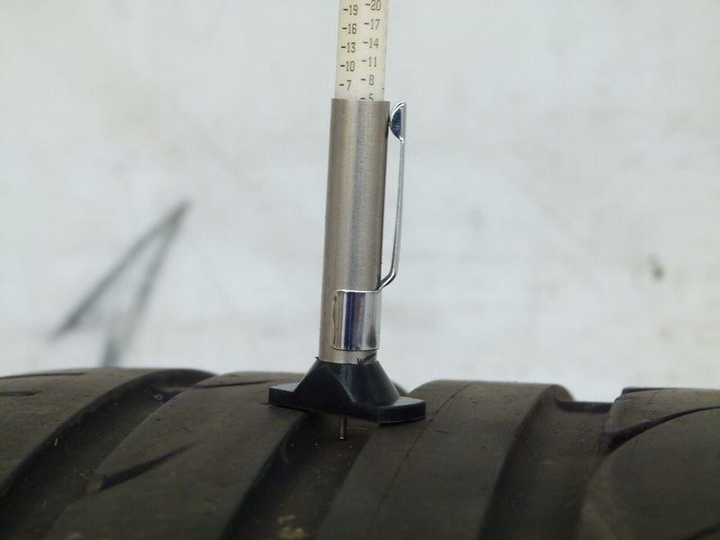 BMW 1 SERIES F20 WHEEL ALLOY RIM & TIRE 8JX18H2 ET52 7852490 GENUINE