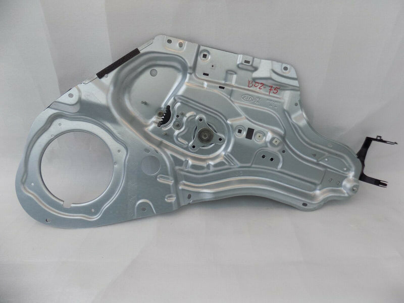 KIA SOUL 2014-2019 FRONT RIGHT DOOR WINDOW REGULATOR 82480-2KXXX /B02-75