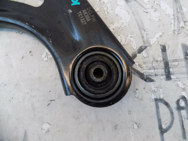 FORD MONDEO 1996-2000 FRONT AXLE RIGHT TRACK CONTROL ARM DELPHI TC1327