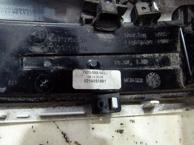 MERCEDES E W212 2009-12 LEFT SIDE WING MIRROR COVER GENUINE A2129067201