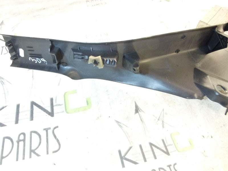 PEUGEOT 308 SW ESTATE 2017-21 LEFT PASSENGER SIDE C-PILLAR 9800072577