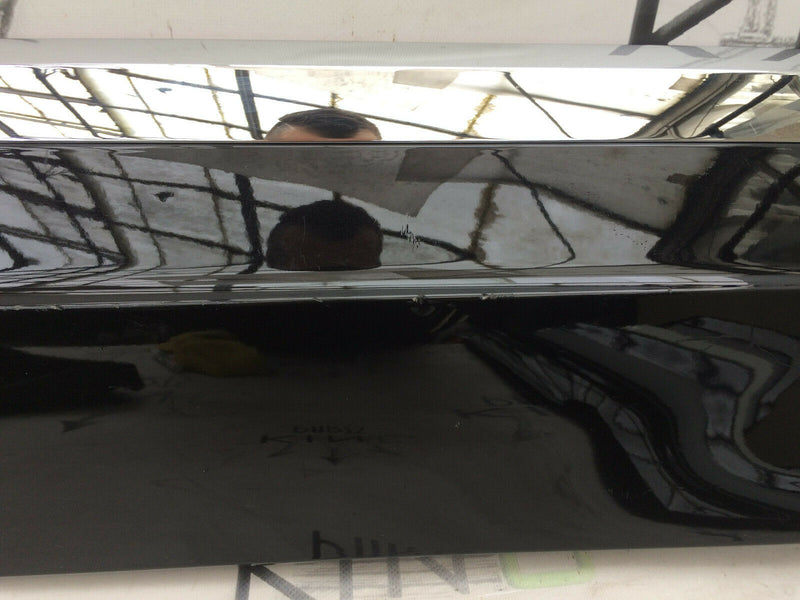 VW TOUAREG CR 7 MK3 2018> REAR DOOR PANEL LEFT SIDE TRIM MOULDING 760854949