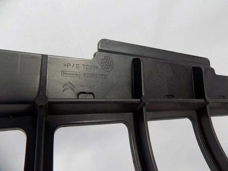CITROEN - REAR BUMPER MOUNT HOLDER BRACKET 1826277X /S52-07