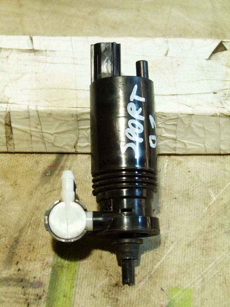 RANGE ROVER SPORT 13-17 WINDSCREEN WASHER FLUID PUMP GENUINE 1042518001