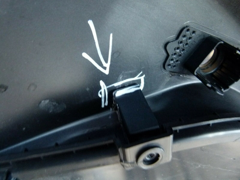 KIA NIRO HYBRID DCT 2019-ON BLUE REAR BUMPER 4x PDC GENUINE 86611-G5500