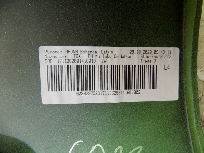 MAN TGX EURO 6 2020+RIGHT BUMPER CORNER HEADLIGHT SURROUND GREEN 81416106750