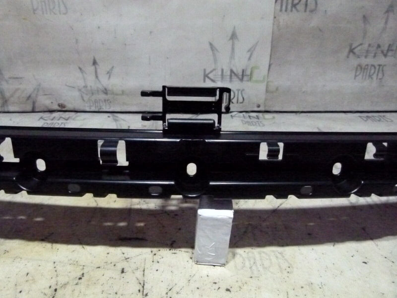 BMW 1 SERIES E82 2007-2011 REAR BUMPER MOUNTING BRACKET GENUINE 7170665