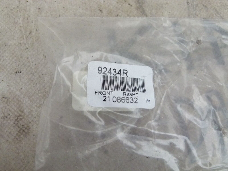 LEXUS RX MK4 2015-2019 FRONT LEFT & RIGHT MUDGAURD BRACKET PU06048016