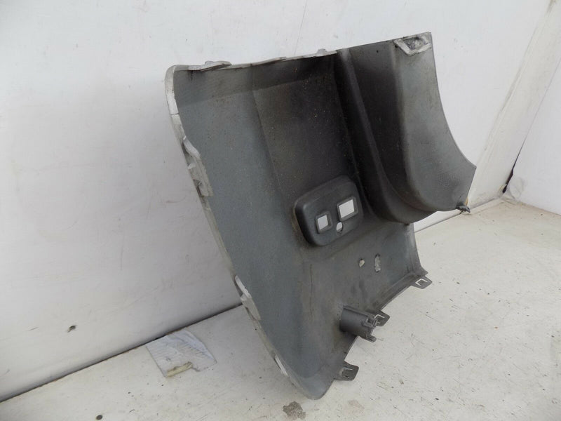 RENAULT SCENIC MK2 03-09 SILVER LEFT REAR BUMPER TRIM & TOW EYE COVER PDC