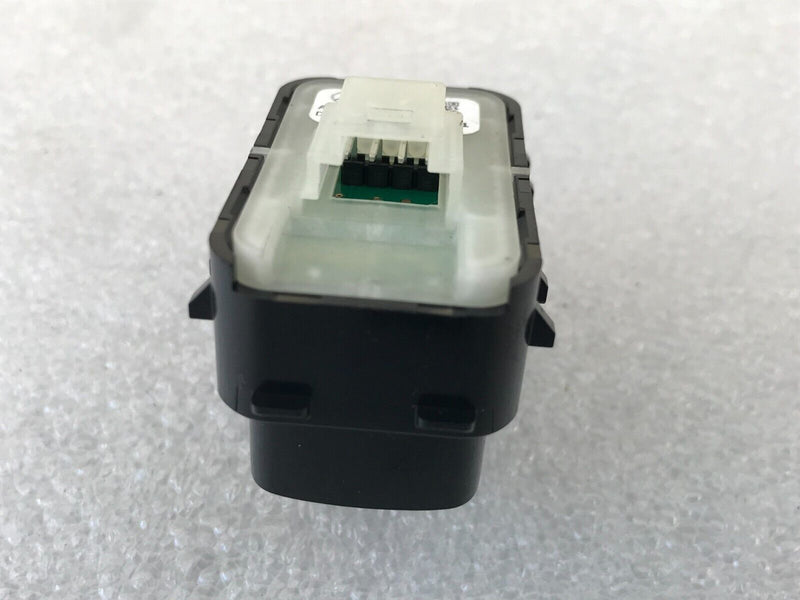 MERCEDES GLC X253 2016-23 FOLDING SEAT CONTROL BUTTON / SWITCH A2059056611