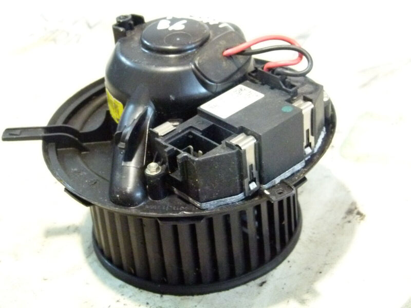 VW PASSAT B6 2005-2010 HEATER BLOWER FAN MOTOR GENUINE 1K2820015D