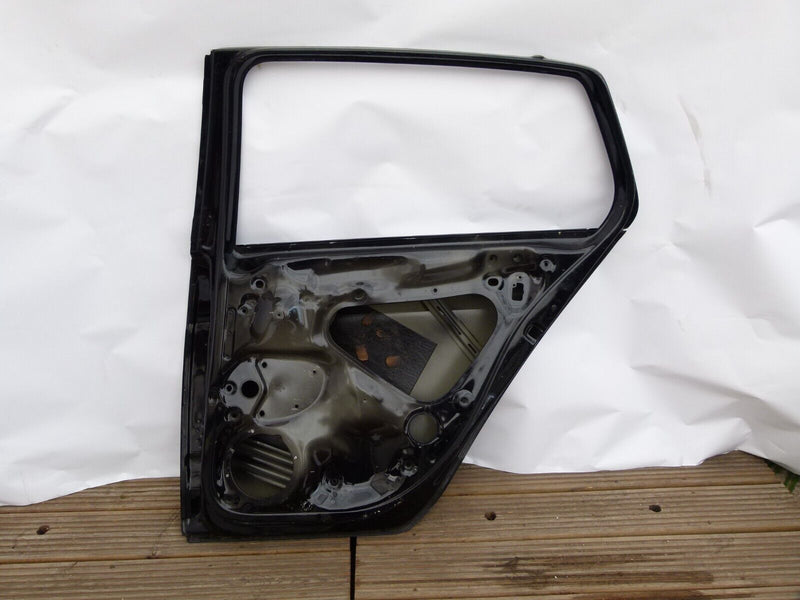 VW GOLF MK7 2012-2019 GENUINE REAR DOOR SHELL PANEL RIGHT SIDE 5G4833312