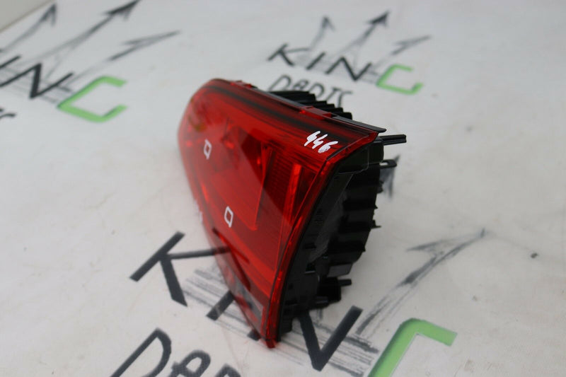 VW GOLF 7 2012-2016 HATCHBACK BOOT LID TAILGATE RIGHT LED LIGHT LAMP REAR